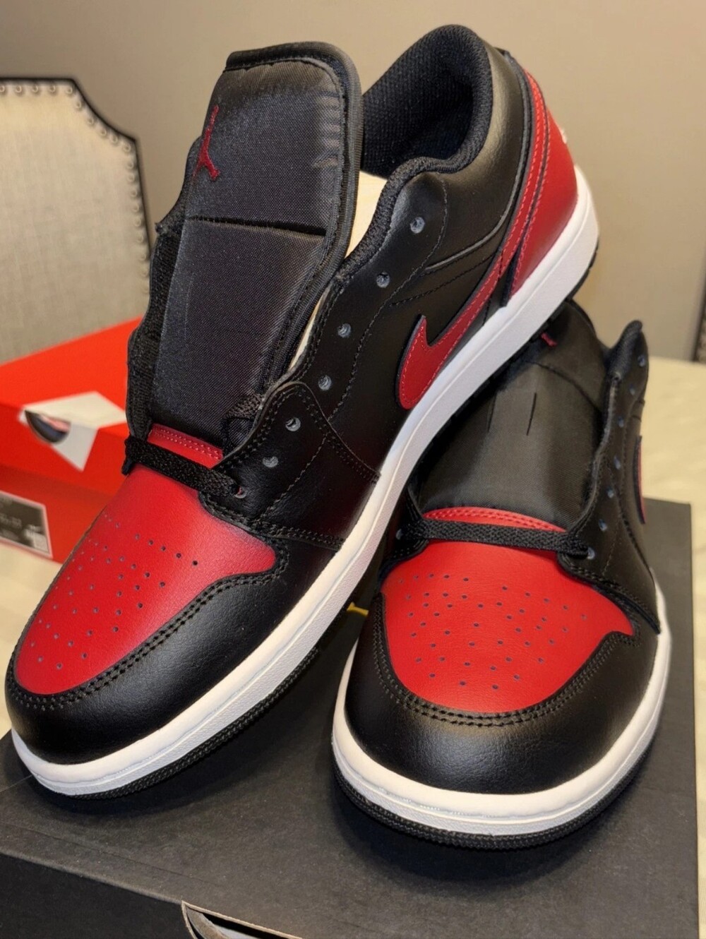 AIR JORDAN 1 LOW MEN'S US SIZE 13 BRAND NEW IN BOX